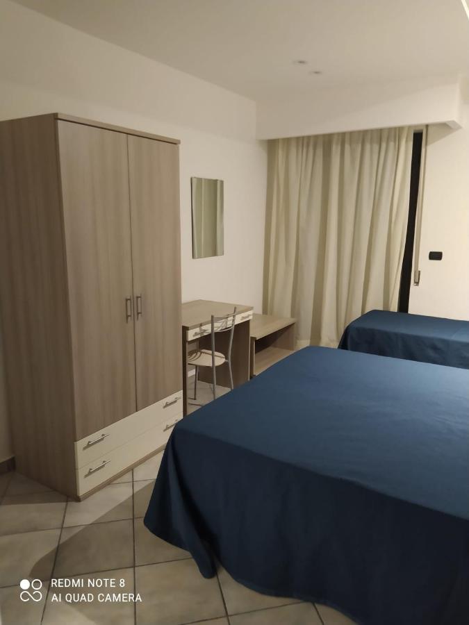 Hotel Poseidon Кориляно Калабро Екстериор снимка