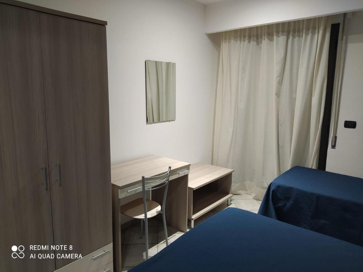 Hotel Poseidon Кориляно Калабро Екстериор снимка
