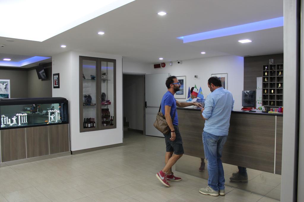 Hotel Poseidon Кориляно Калабро Екстериор снимка