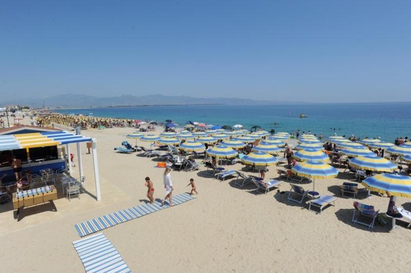 Hotel Poseidon Кориляно Калабро Екстериор снимка