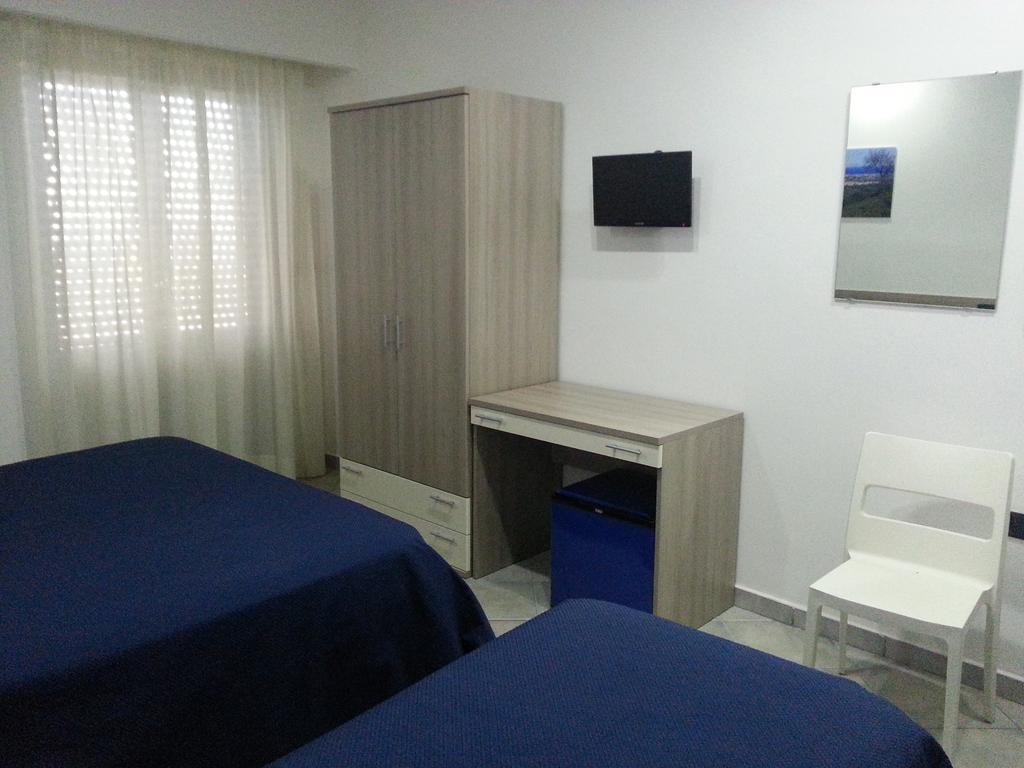 Hotel Poseidon Кориляно Калабро Екстериор снимка